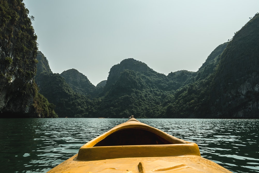 La Baie d’Halong et ses merveilles naturelles : Huang Sung Sot et Hang Luon