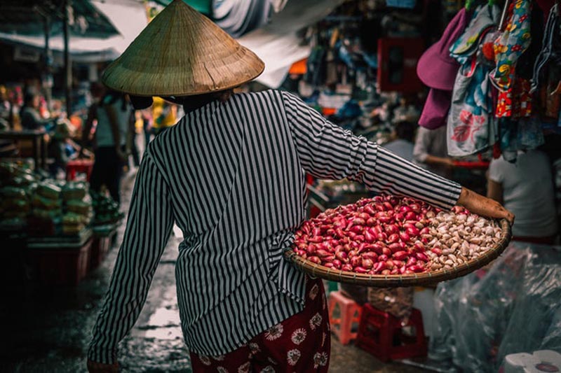 hanoi marchande de rue 