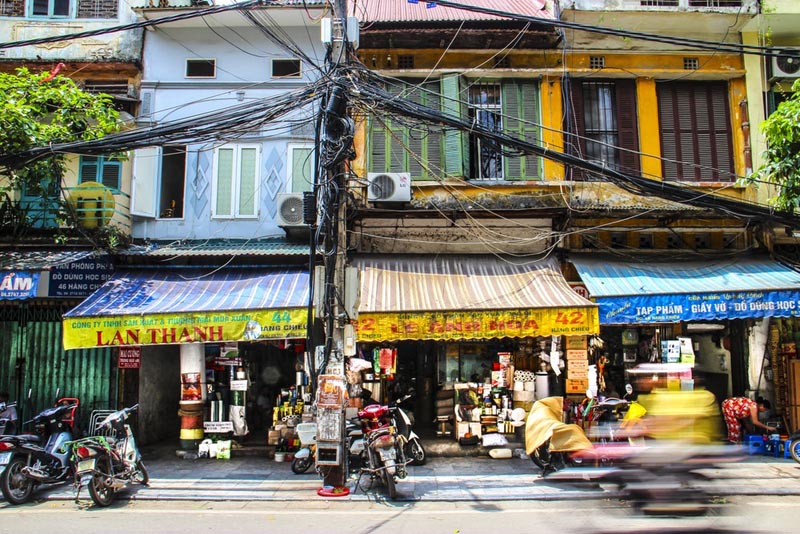 maisons tubes hanoi