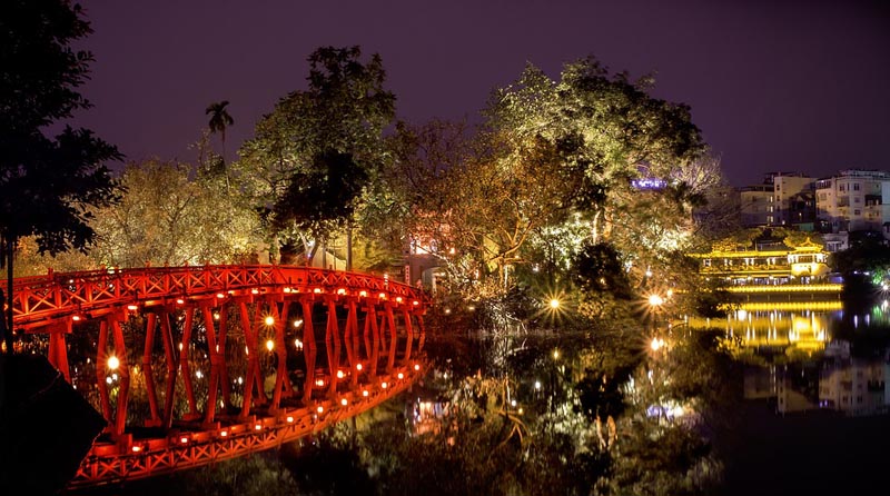 the huc pont hanoi