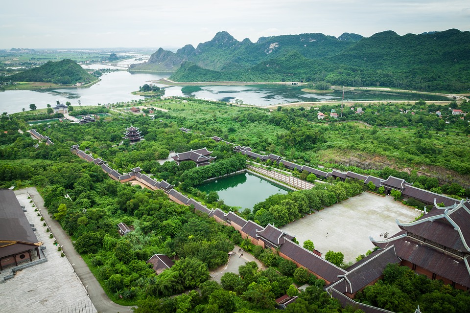 Ninh Binh : un petit tour dans la province de Hoa Lu et ses temples
