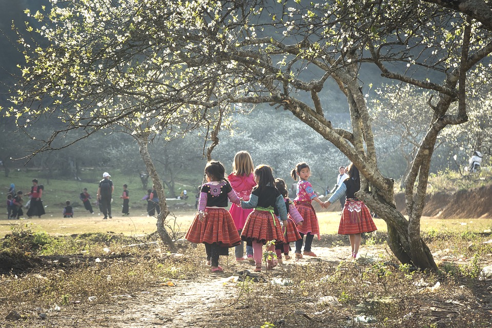 petits_hmong.jpg