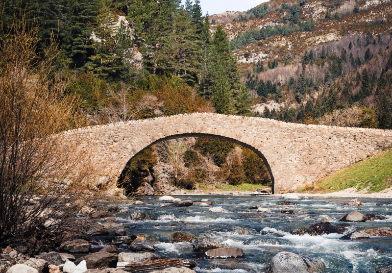 Randonnées de Gavarnie à Ordesa dans les canyons naturels des Pyrénées